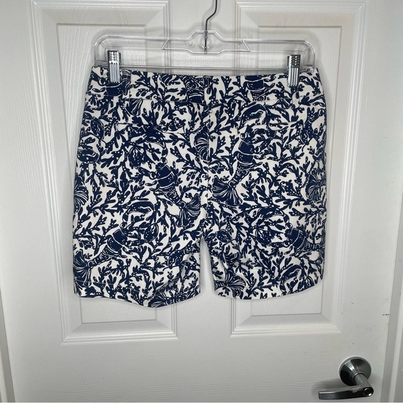 Lilly Pulitzer Jayne Stretch Shorts Lobster Krillin' It Oyster Bay Blue 0 - Picture 2 of 10
